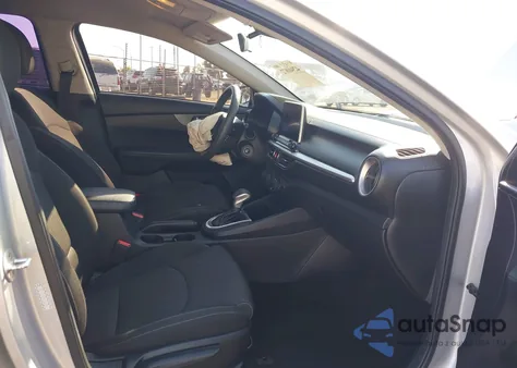 2021 Kia Forte Lxs from USA, damaged, VIN 3KPF24AD4ME363766